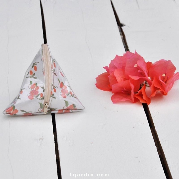 Trousse Berlingot tissu bougainvillier Trousse Berlingot tissu bougainvillier